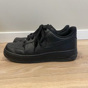 Nike Womens Air Force 1 Low in Black